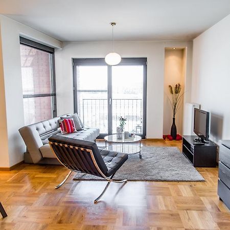 Modern Apartment In City Center Cracovia Esterno foto