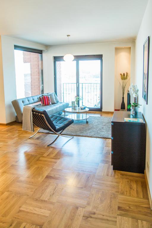 Modern Apartment In City Center Cracovia Esterno foto
